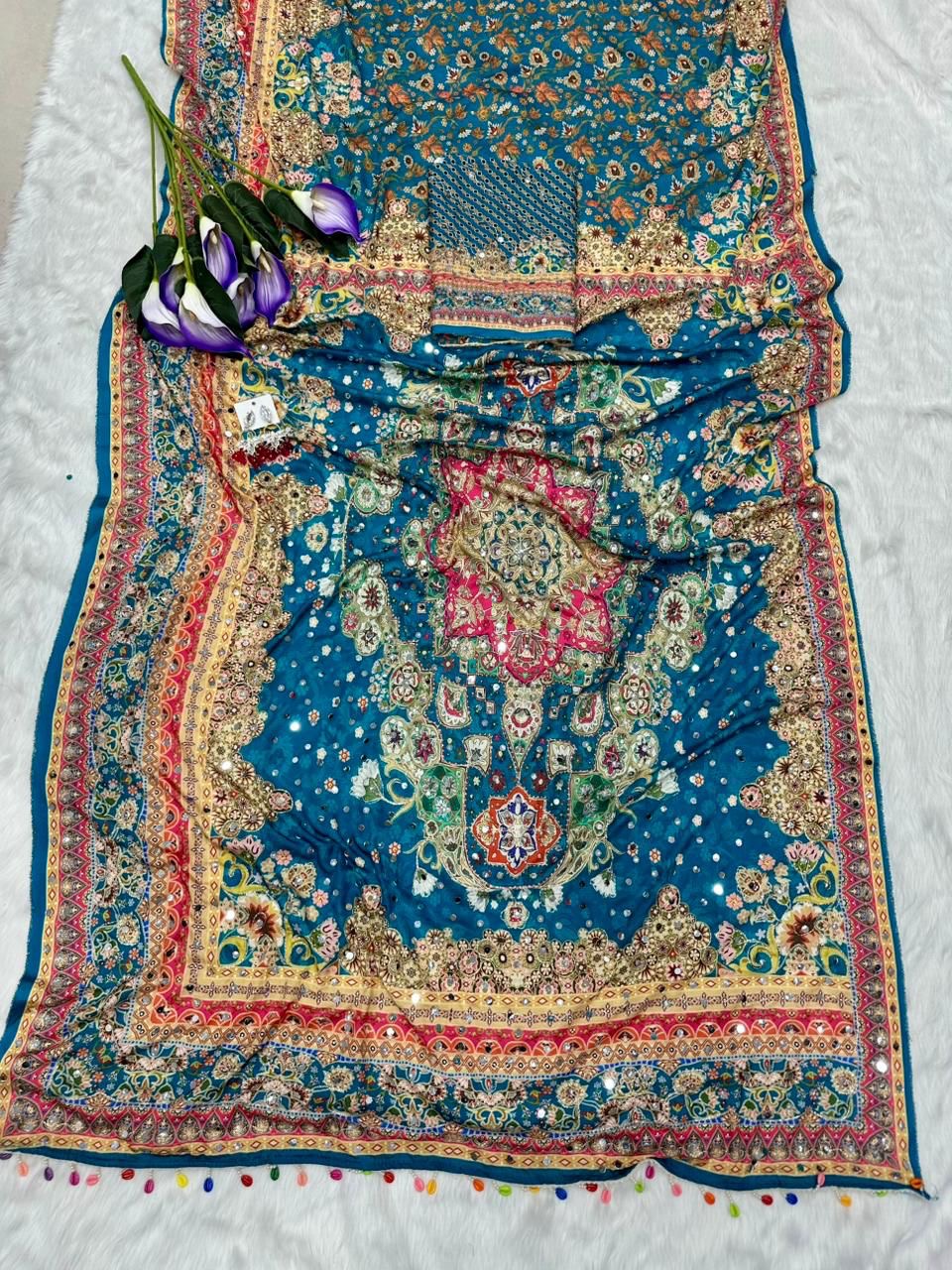 Viral Saree with Unstitched Blouse